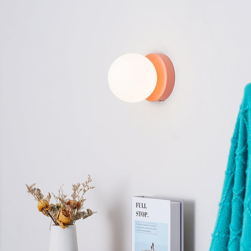 Nuvol Wandleuchte — Metall-Wandspot mit Glasglobus ø12cm — Kompakte Wandbeleuchtung in 5 Farben - Lamylie