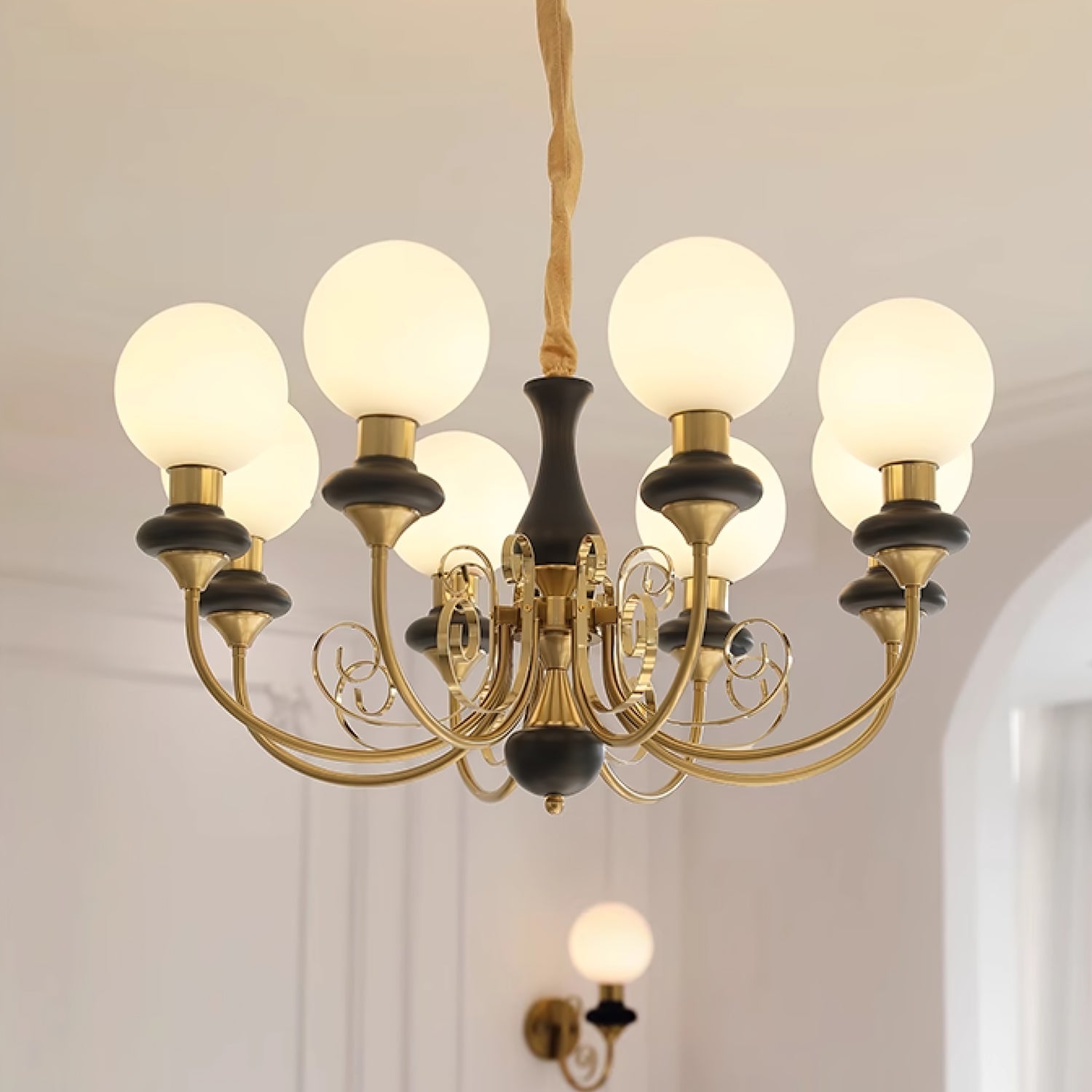 Chandelier with Green Glass Shades and Gold or Black Finish | Luxury Pendant Lamp in 3, 5 or 8 Light Points - Lamylie