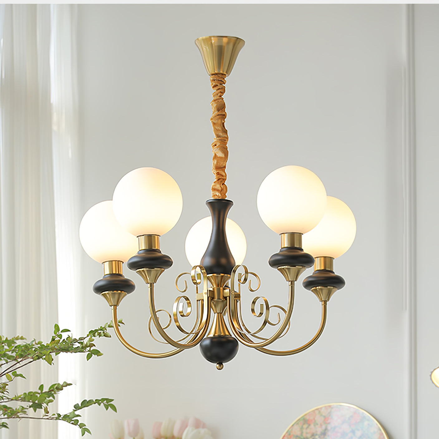 Chandelier with Green Glass Shades and Gold or Black Finish | Luxury Pendant Lamp in 3, 5 or 8 Light Points - Lamylie