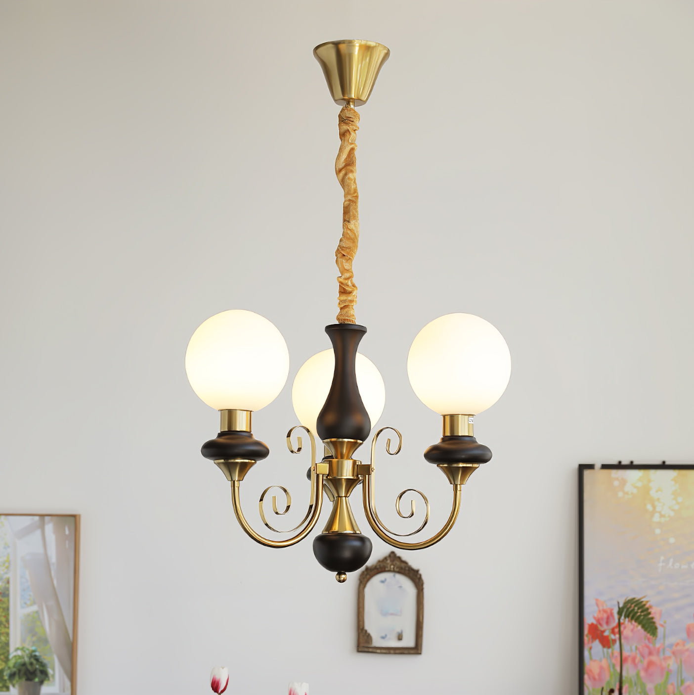 Chandelier with Green Glass Shades and Gold or Black Finish | Luxury Pendant Lamp in 3, 5 or 8 Light Points - Lamylie