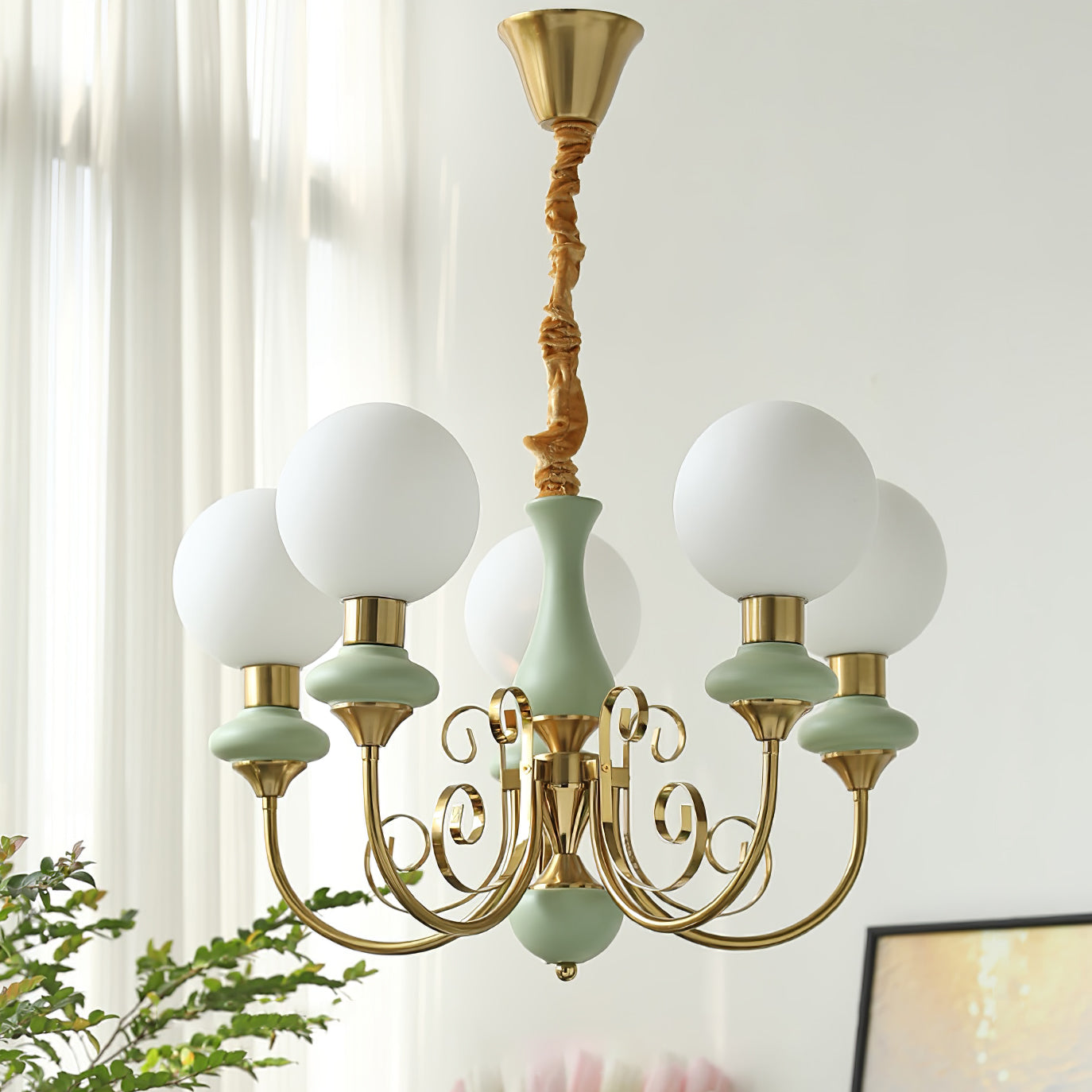 Chandelier with Green Glass Shades and Gold or Black Finish | Luxury Pendant Lamp in 3, 5 or 8 Light Points - Lamylie