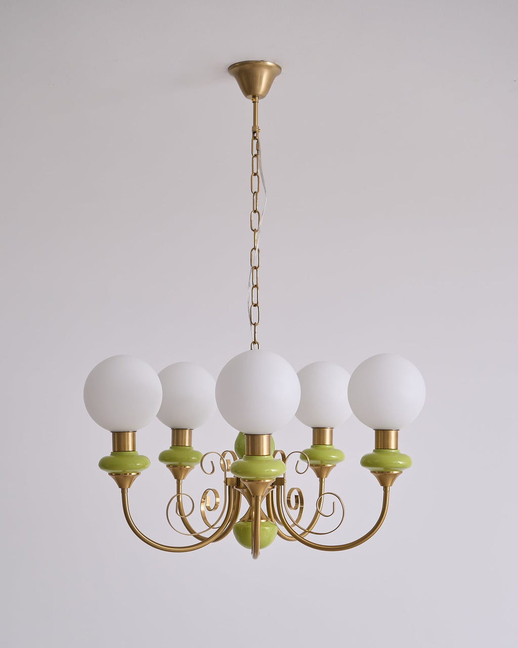 Chandelier with Green Glass Shades and Gold or Black Finish | Luxury Pendant Lamp in 3, 5 or 8 Light Points - Lamylie