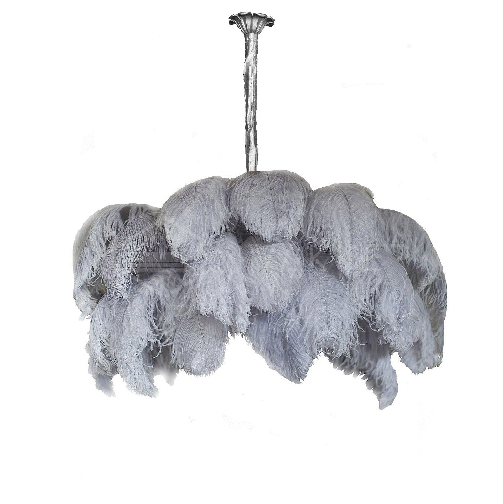 Feder-Kronleuchter 56 Handcolorierte Federn Messingfassung Gold Silber Hollywood Glamour Statement-Beleuchtung - Lamylie