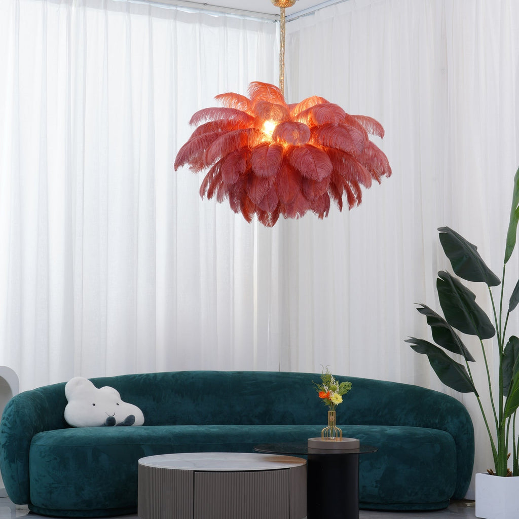 Feder-Kronleuchter 56 Handcolorierte Federn Messingfassung Gold Silber Hollywood Glamour Statement-Beleuchtung - Lamylie