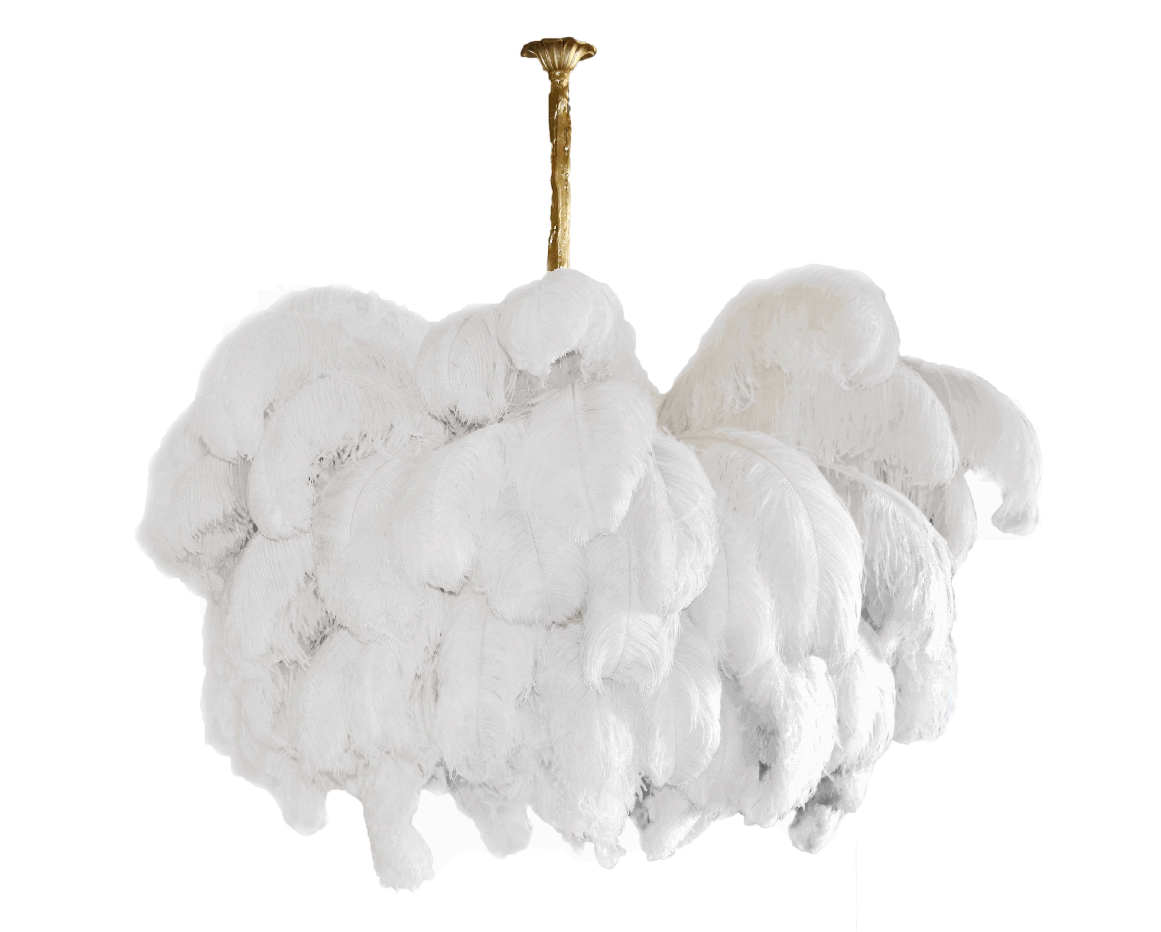 Feder-Kronleuchter 56 Handcolorierte Federn Messingfassung Gold Silber Hollywood Glamour Statement-Beleuchtung - Lamylie