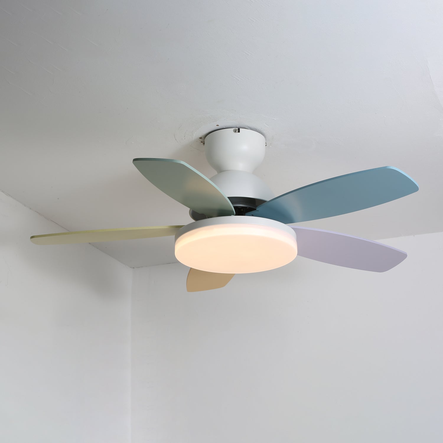 Liora Ceiling Fan with Lighting and Colored Glass Leaves for Children's Room | Modern Ceiling Fan with LED and Remote Control | Adjustable Speed Ceiling Fan with Light in Multiple Color Variants - Lamylie