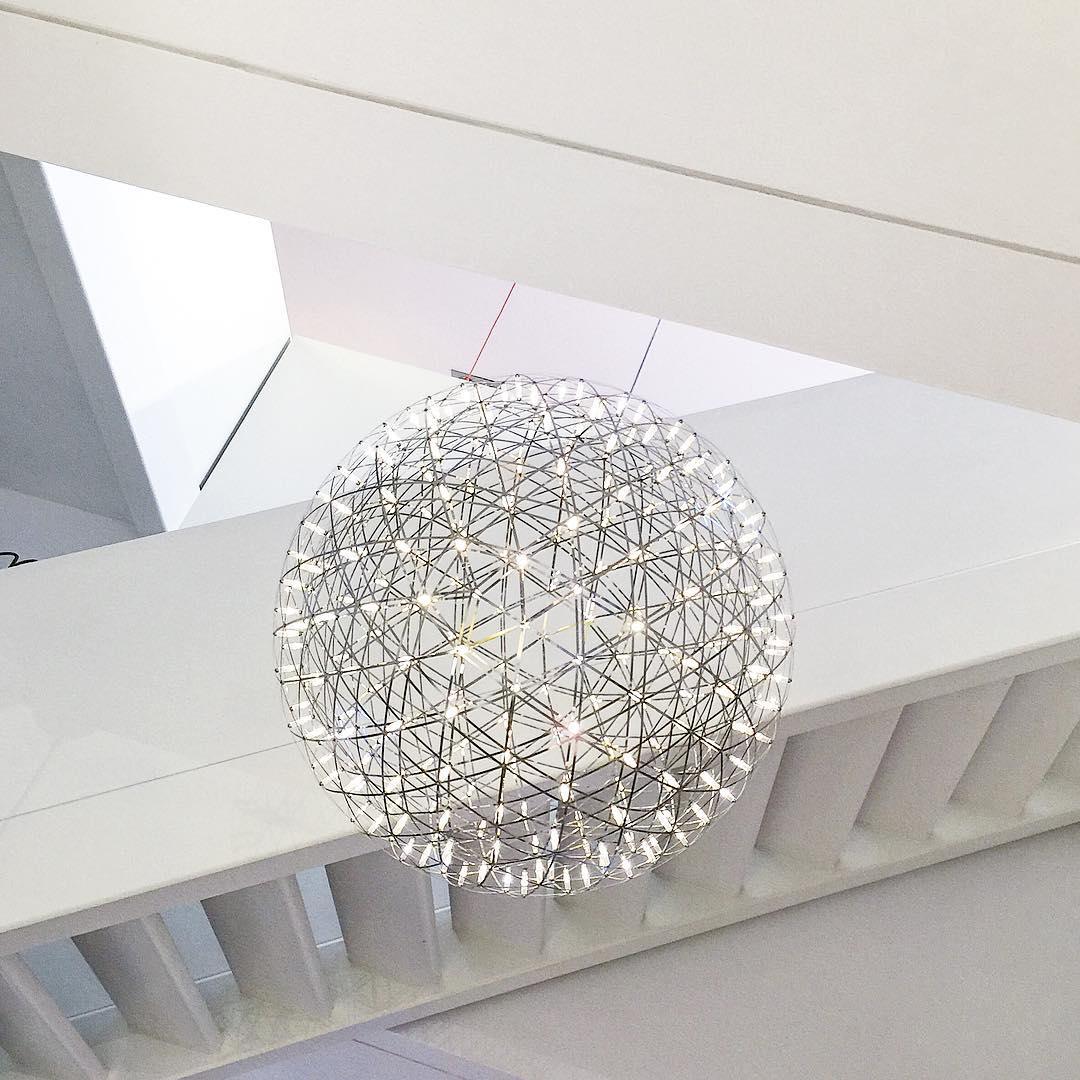 LED-hanglamp Zilveren Globe Sfeerverlichting Moderne Lamp Globe met Dimbare Lichtpunten Transparante Kristallen Globe Decoratief Scandinavisch Warmwit Industrieel Design Interieurlamp - Lamylie