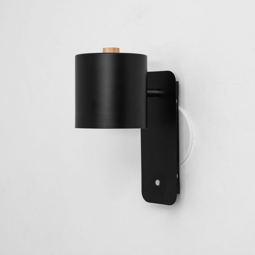 Rotatable Wall Lamp Rechargeable USB-C 350° Rotation Dimmable Touch 4 Colors - Lamylie