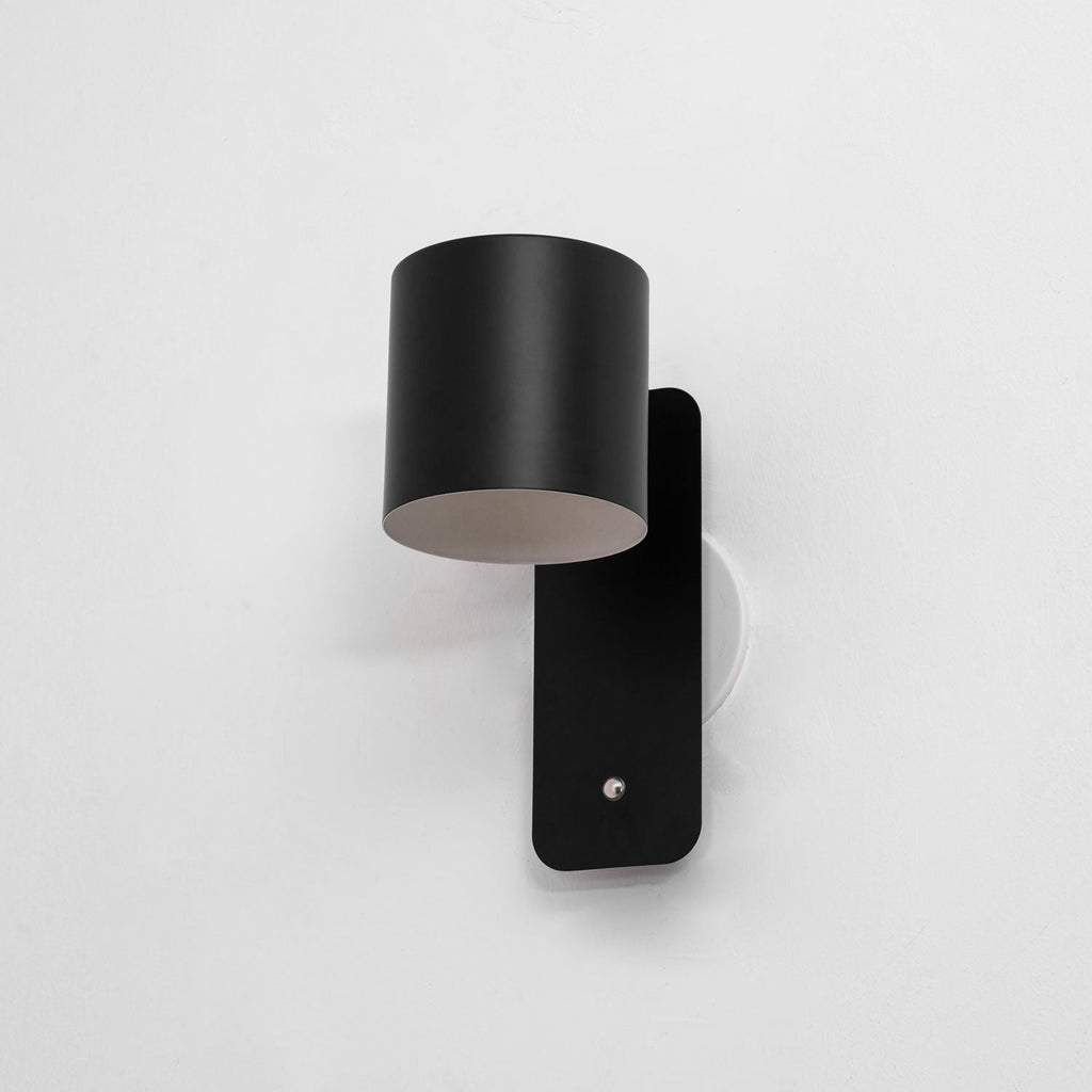 Rotatable Wall Lamp Rechargeable USB-C 350° Rotation Dimmable Touch 4 Colors - Lamylie