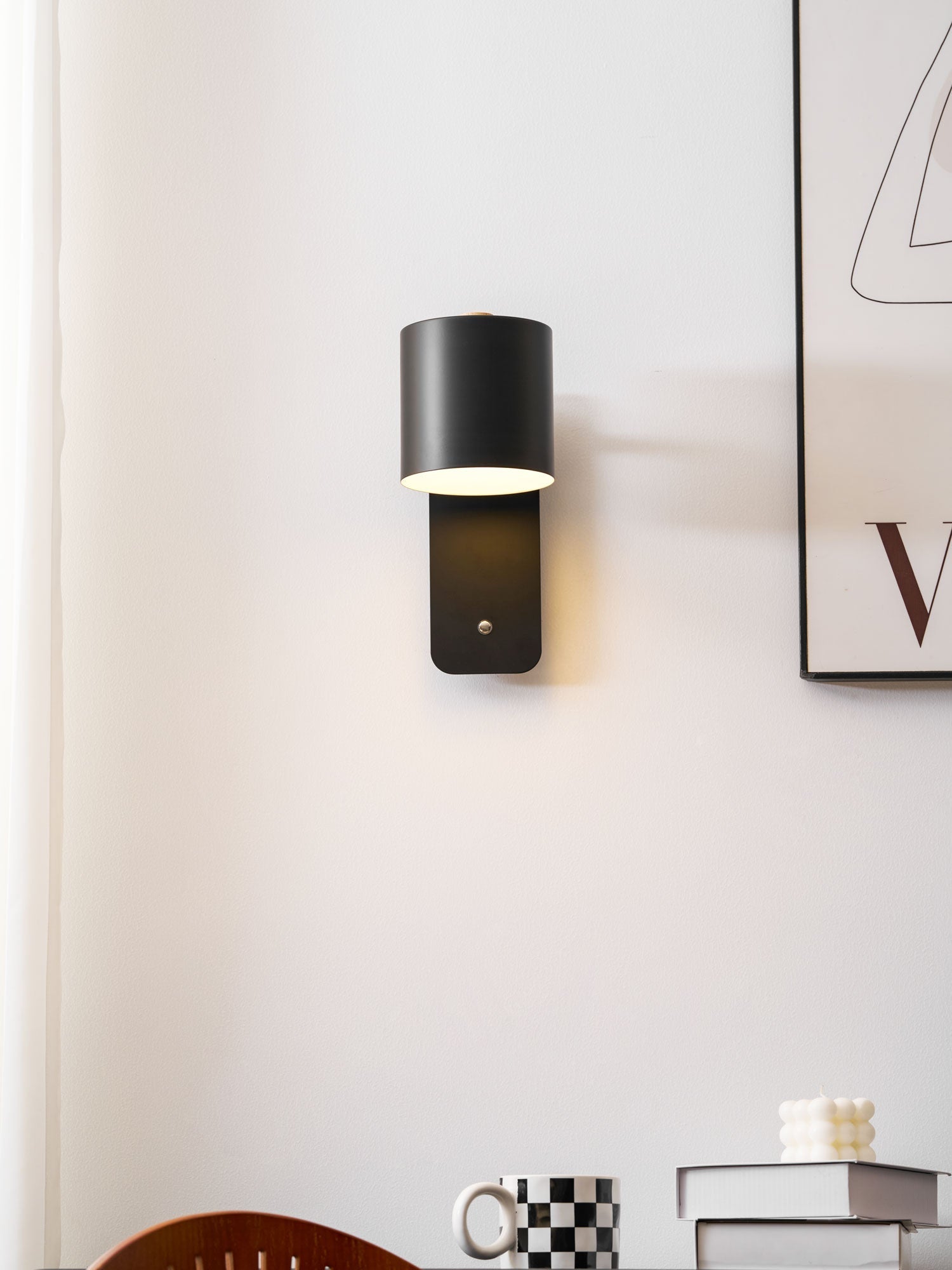 Rotatable Wall Lamp Rechargeable USB-C 350° Rotation Dimmable Touch 4 Colors - Lamylie
