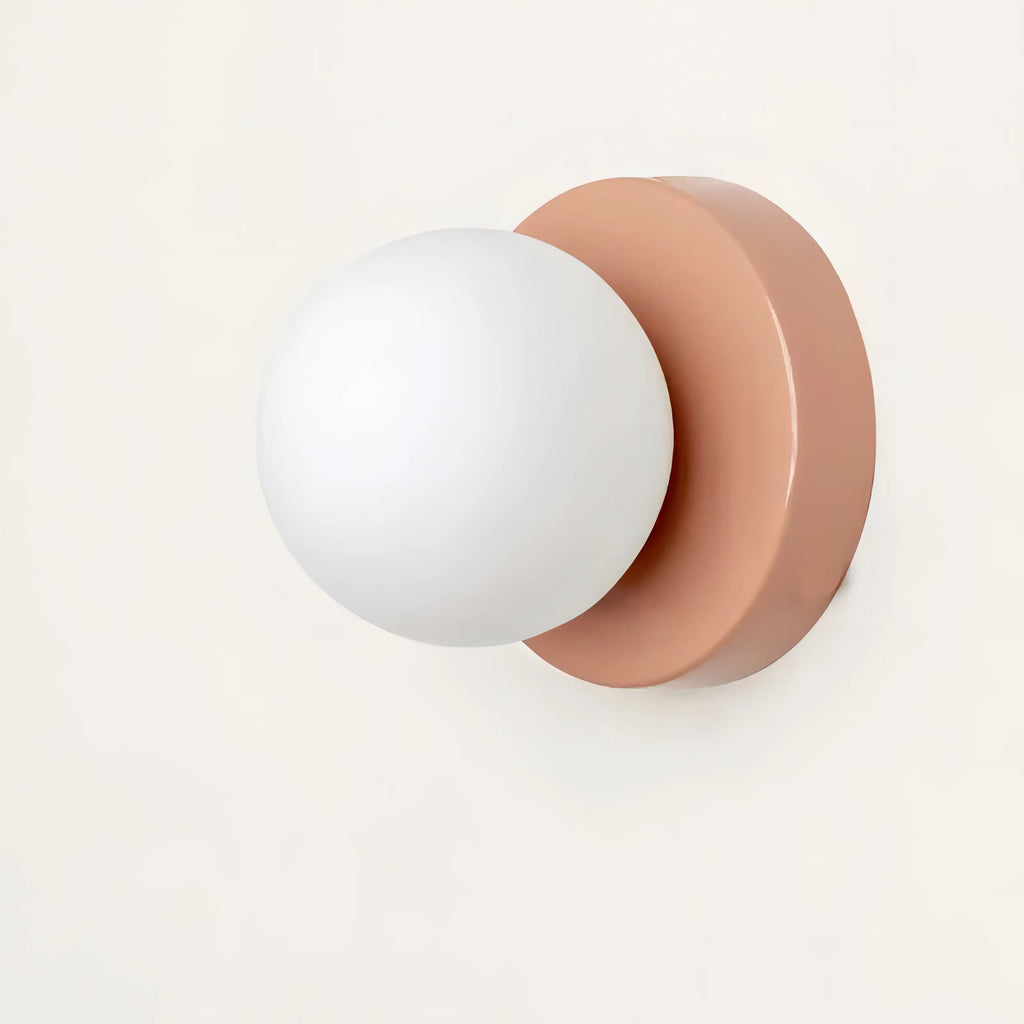 Lampă de perete scandinavă cu abajur din sticlă | Iluminat minimalist pentru living, dormitor și hol – Lamylie