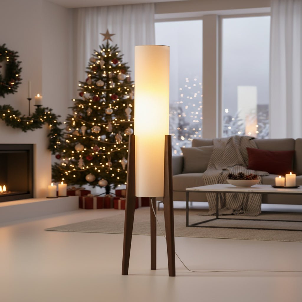 Stehlampe im skandinavischen Stil mit Walnussfuß und verstellbarer LED - Lamylie