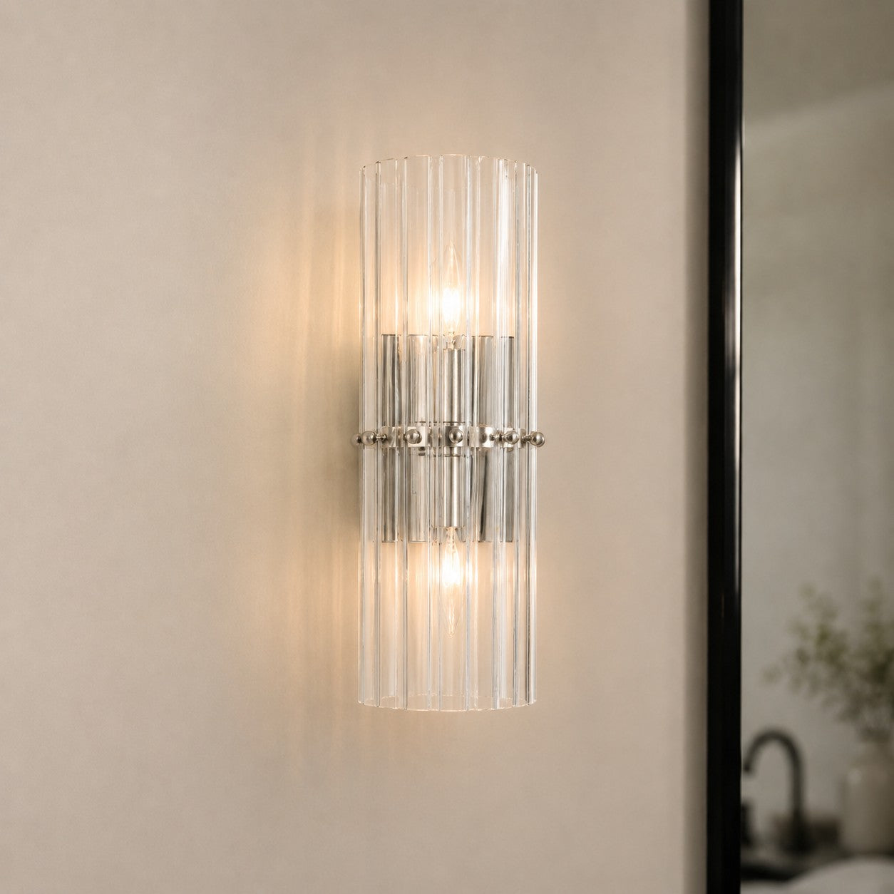 Crystal Wall Lamp with Double Light Beam - Elegant Outdoor Light Strip for Bedroom - Interior Lighting with Shiny Crystals - Lamylie