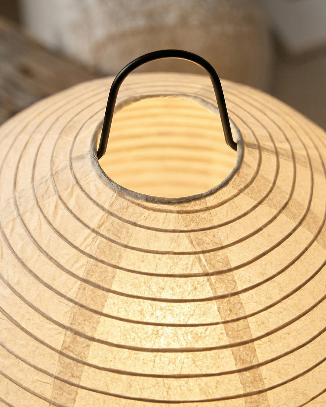 Japanische Tischlampe Sakura mit Reispapier & Dreibein | Minimalistisches Design Warmweißes Licht | Ø28cm H48cm - Lamylie