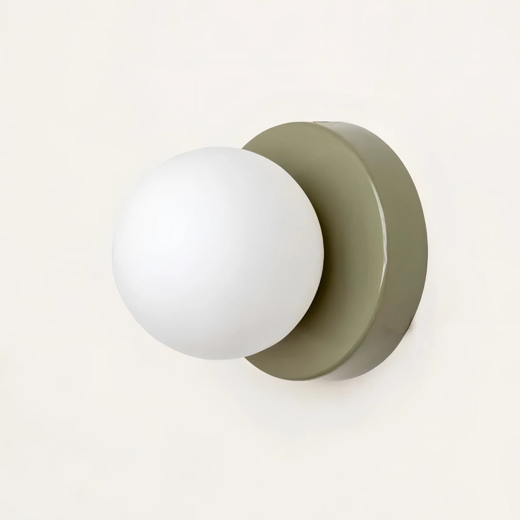 Lampă de perete scandinavă cu abajur din sticlă | Iluminat minimalist pentru living, dormitor și hol – Lamylie