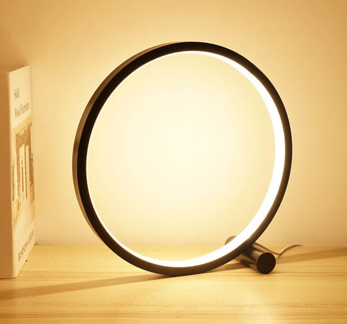 LightCircle - مصباح طاولة بتصميم بسيط ووظيفة اللمس وخفض السطوع - Lamylie