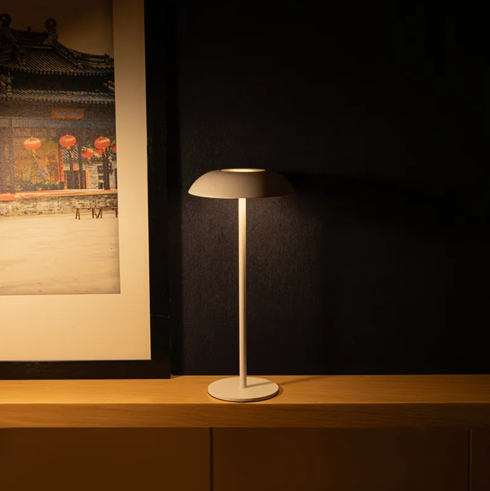 Kabellose moderne LED-Tischlampe JamieGlow - Dimmbar per Touch | USB | Wohnzimmer | Nachttischlampe - Lamylie