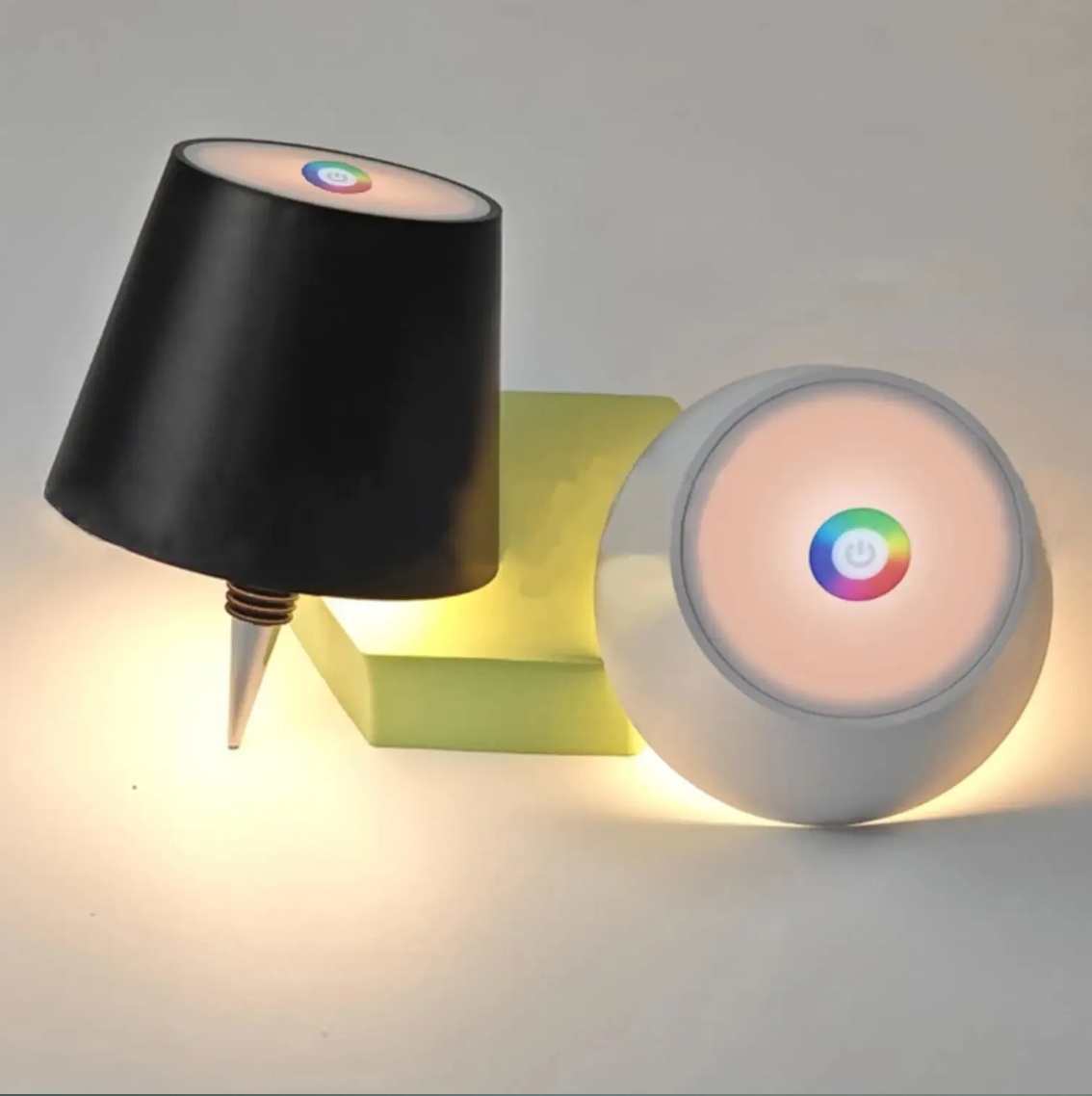 LuxeBottle – Kabellose LED-Tischlampe im Flaschendesign – Dimmbar | USB | Wohnzimmer | Dekoration – Lamylie