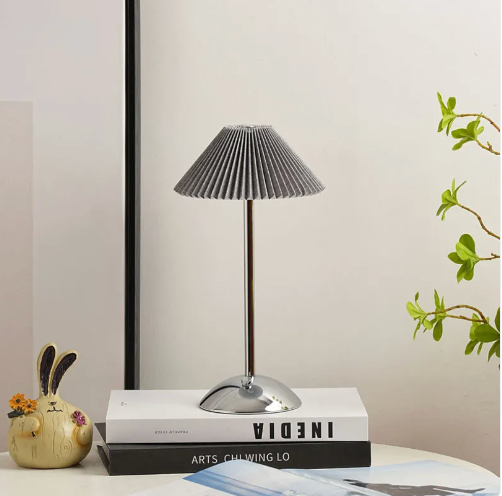 Wireless Modern Table Lamp with USB Charging Function LumiFold - Dimmable in 3 Steps | Bedside Lamp | Living Room - Lamylie