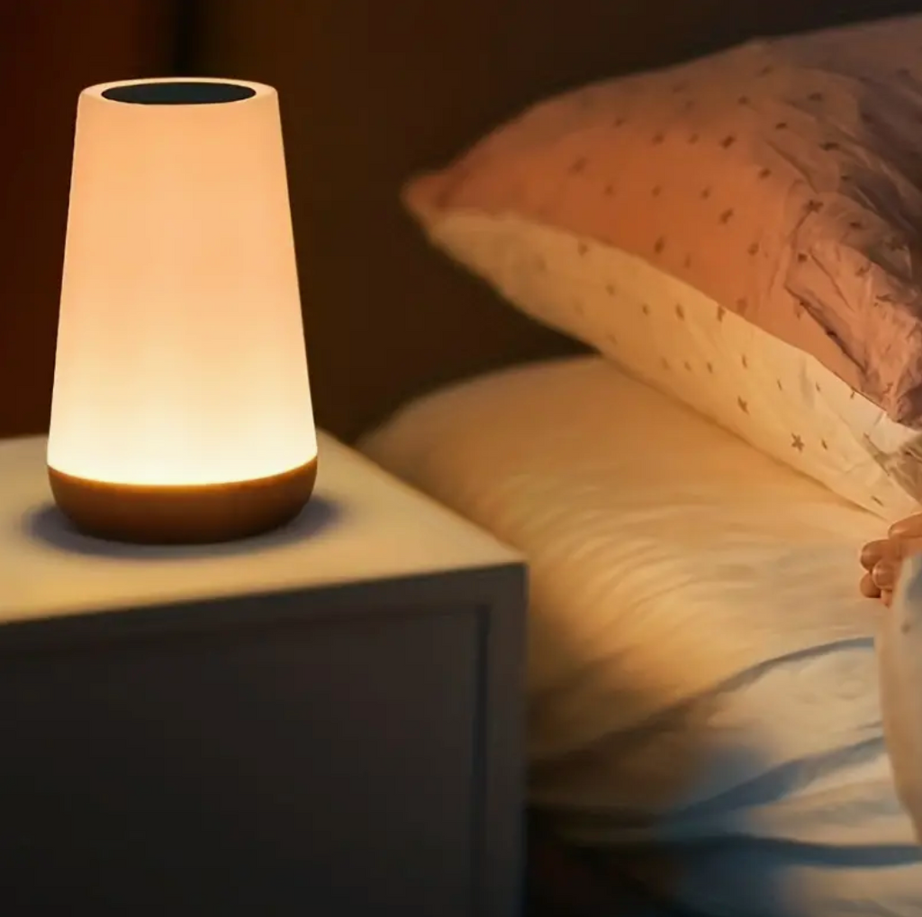 LumiSleep - USB Rechargeable Wireless Bedside Lamp with Dimmable Touch (Including 13 Colors + Remote Control) - Lamylie