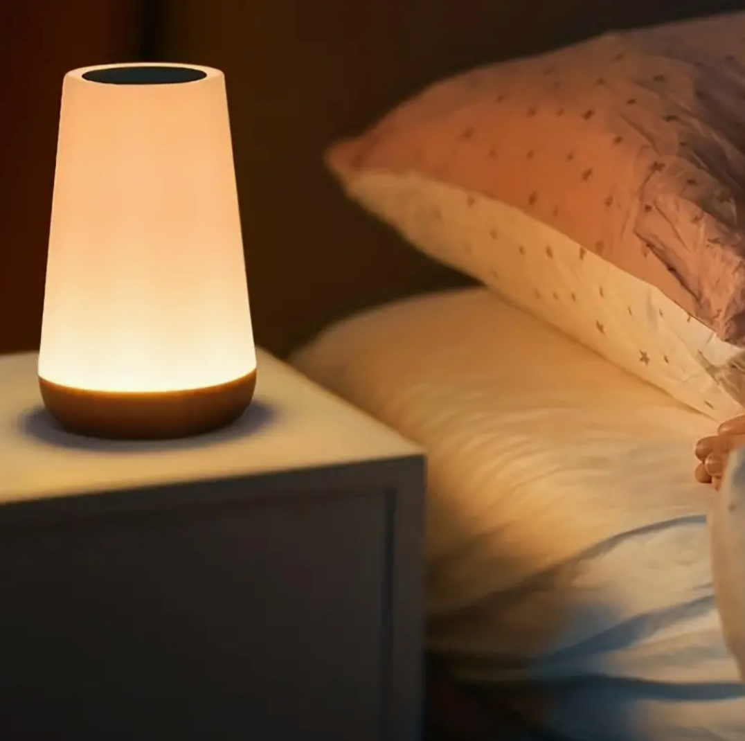 LumiSleep - USB Rechargeable Wireless Bedside Lamp with Dimmable Touch (Including 13 Colors + Remote Control) - Lamylie