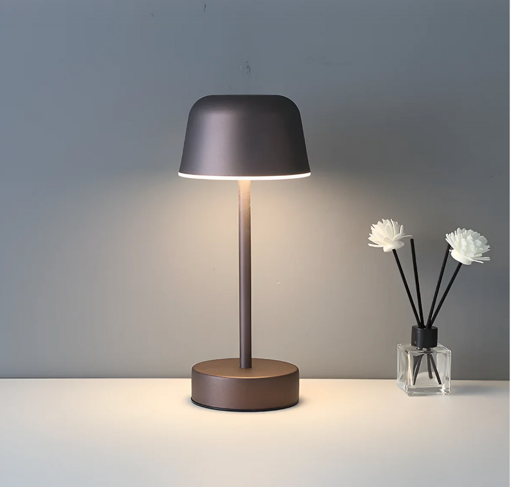 RetroLED - kabellose LED-Tischlampe im Retro-Design - Lamylie