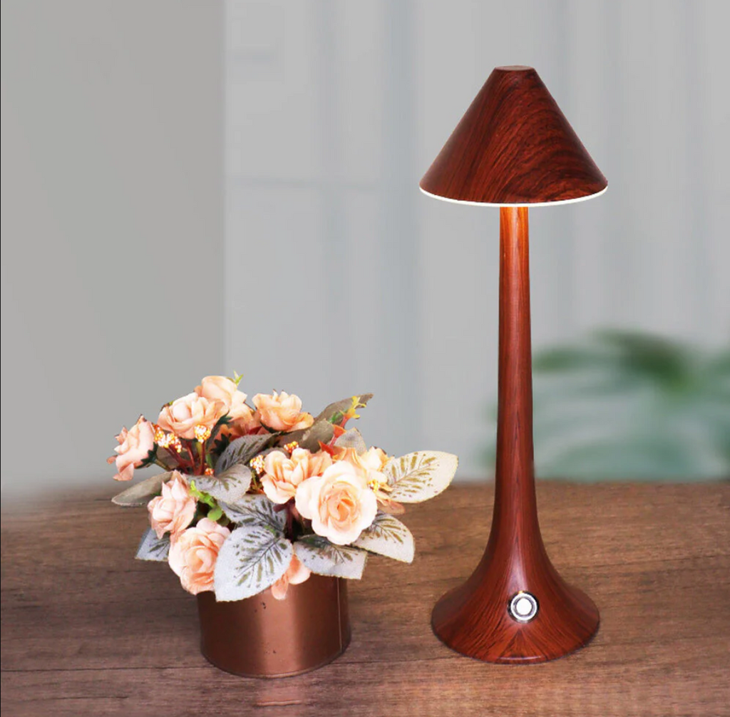GlowWood - Elegáns, vezeték nélküli LED-es fa asztali lámpa beépített akkumulátorral - Lamylie