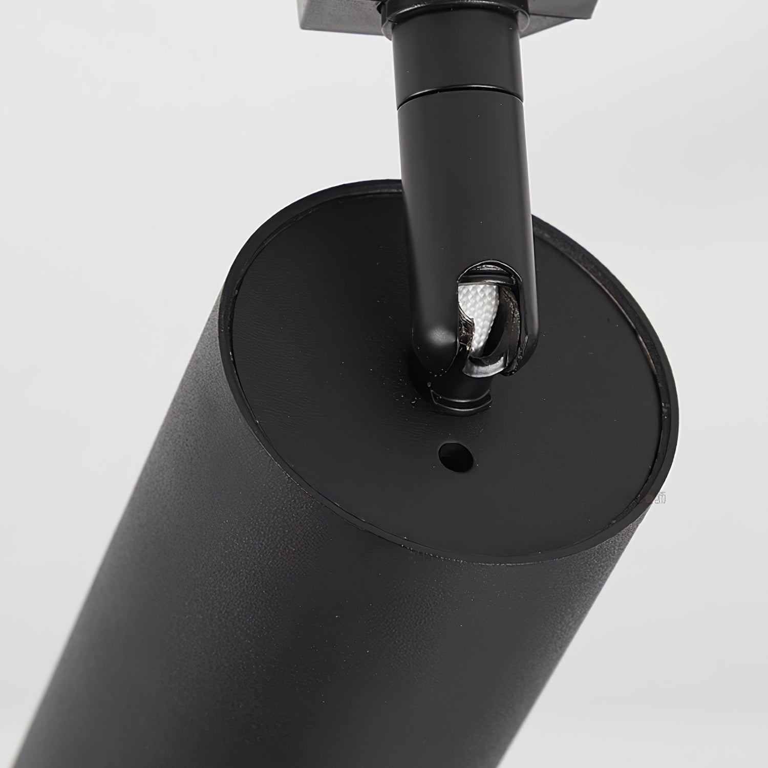 Cylindrisk skena-spot | Riktat accentljus med 30° fokus – Lamylie