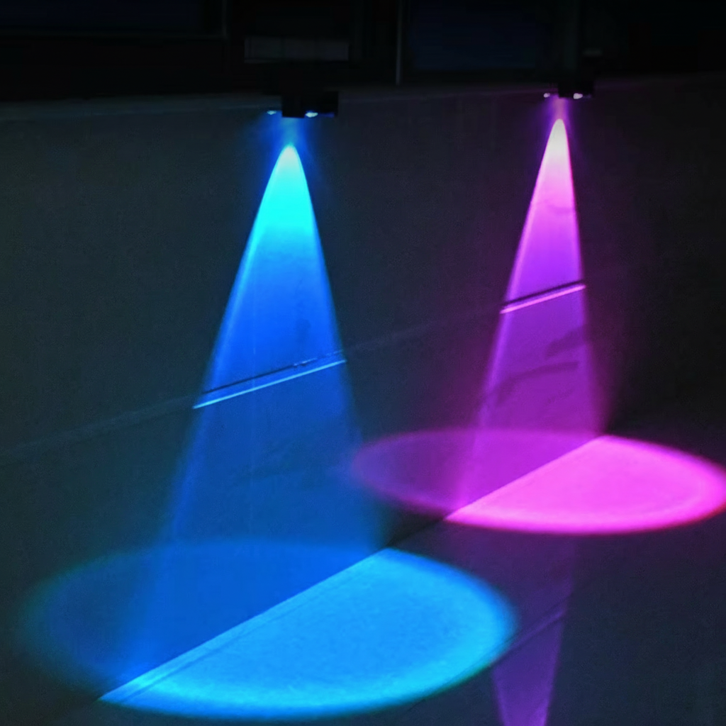 Radiantpath outdoorlamp op zonne-energie — Slimme ledbediening, weerbestendige constructie, automatische in-schakeling van schemering tot zonsopgang