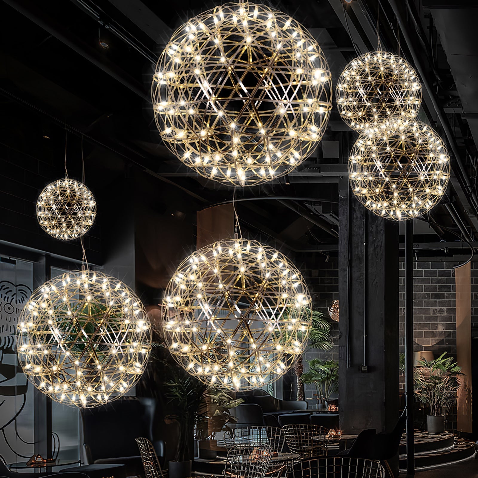 LED-hanglamp Zilveren Globe Sfeerverlichting Moderne Lamp Globe met Dimbare Lichtpunten Transparante Kristallen Globe Decoratief Scandinavisch Warmwit Industrieel Design Interieurlamp - Lamylie