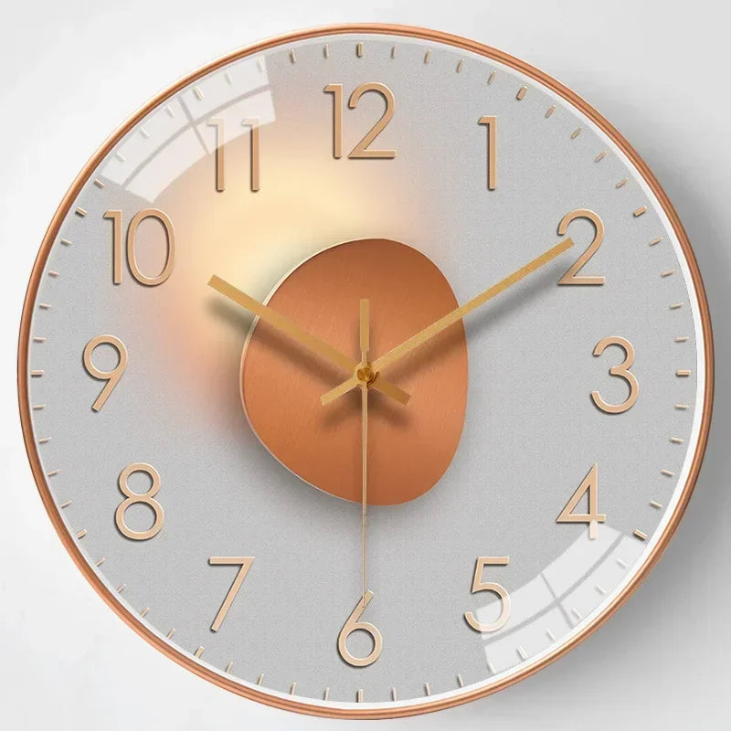Stille Wanduhr mit digitalem Design in Farbverlauf und Gold - Lamylie