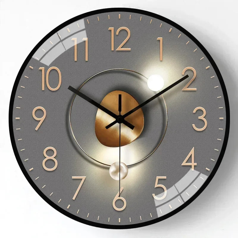 Stille Wanduhr mit digitalem Design in Farbverlauf und Gold - Lamylie