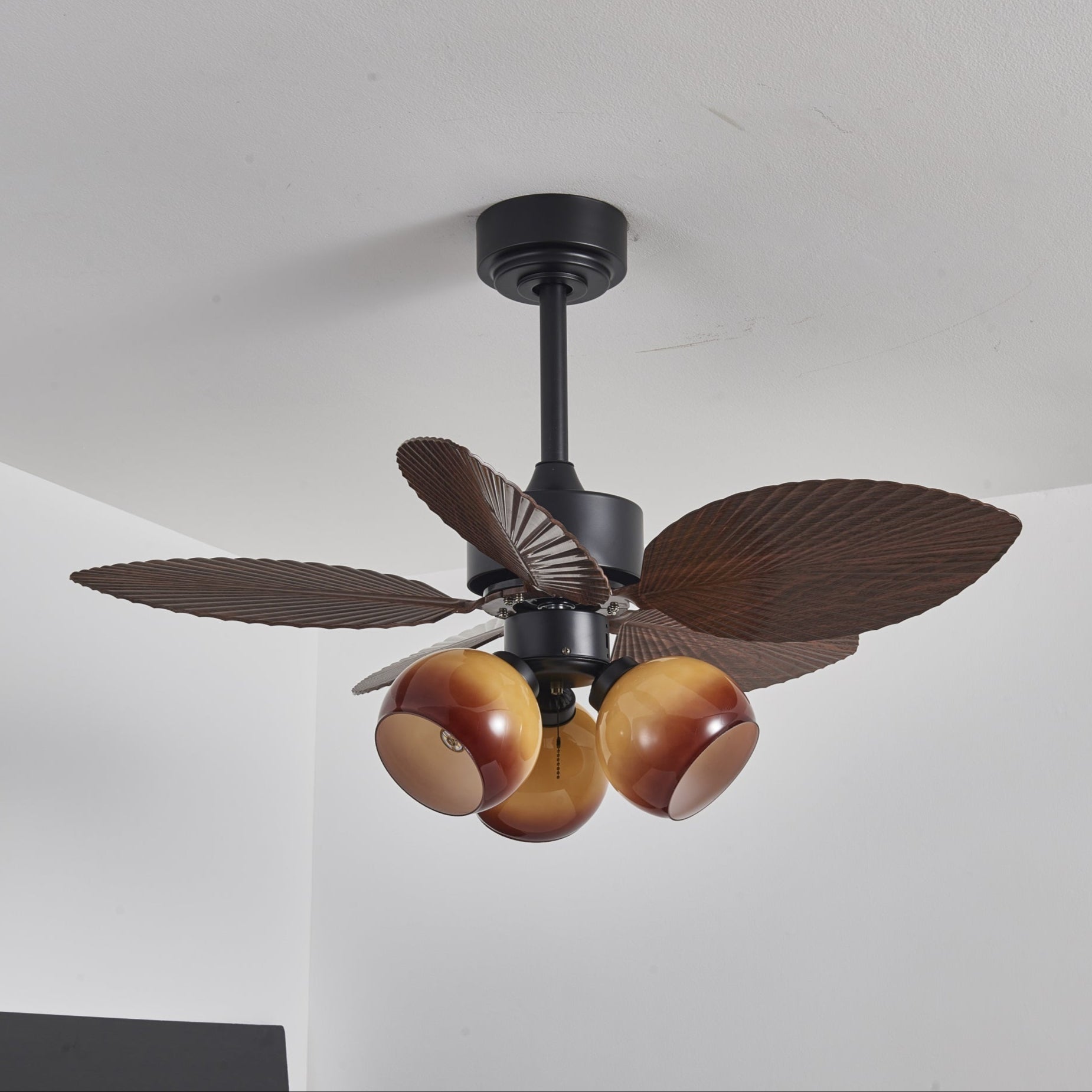 Vintage mennyezeti ventilátor világítással | 91 cm átmérő | Diófa felület és narancssárga lámpaernyő – Lamylie