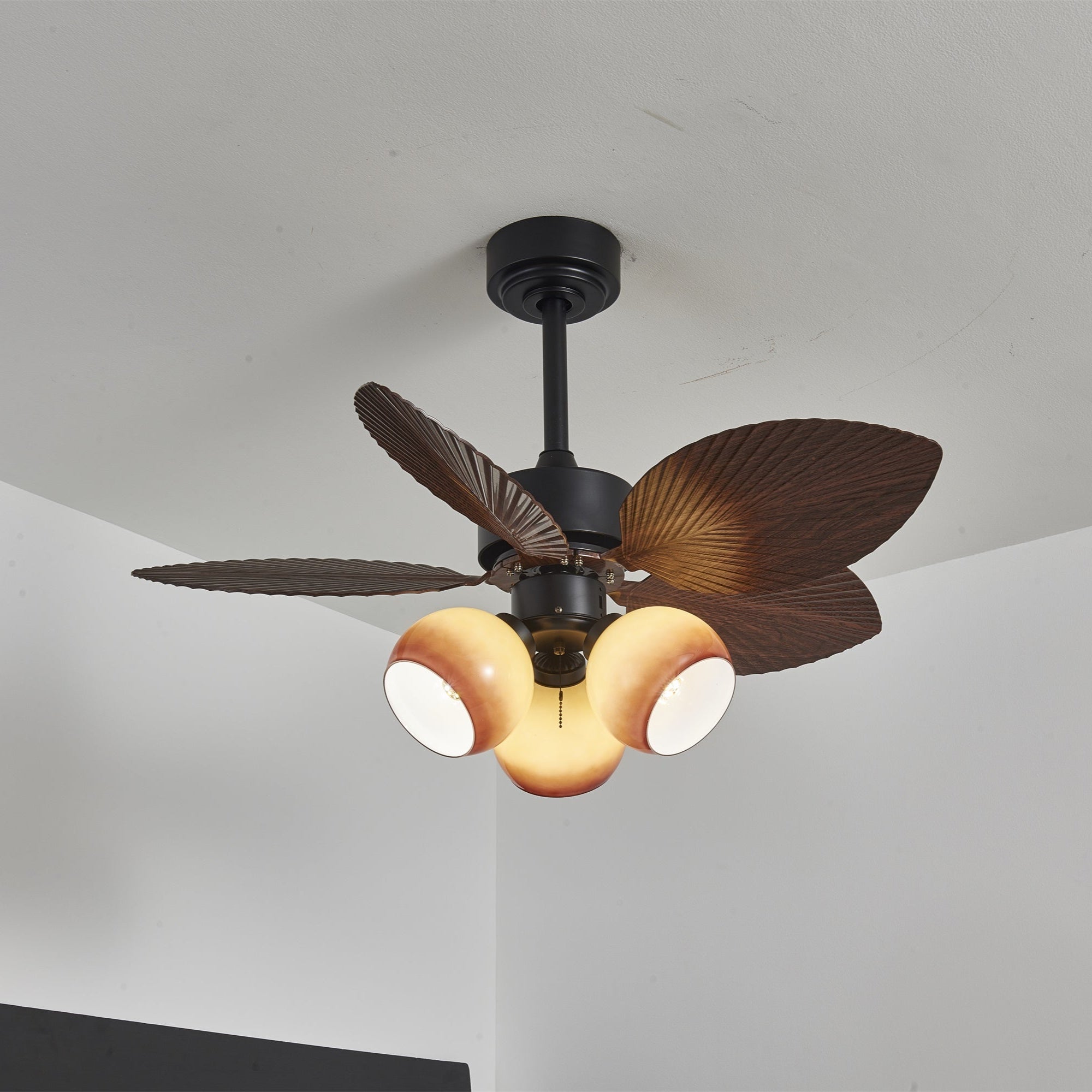 Vintage mennyezeti ventilátor világítással | 91 cm átmérő | Diófa felület és narancssárga lámpaernyő – Lamylie