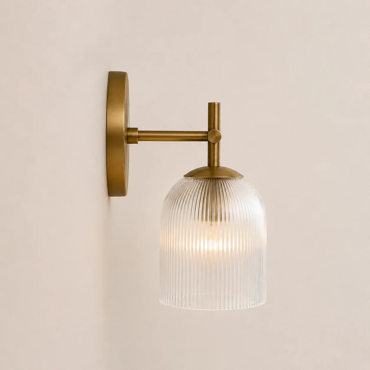 Candeeiro de parede com vidro canelado e acabamento em cobre para corredor, quarto e casa de banho – Lamylie