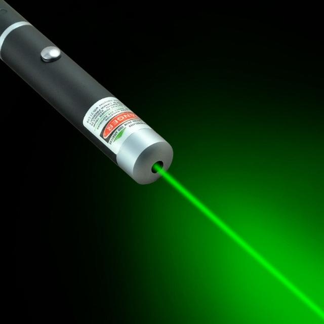 Výkonné laserové ukazovátko v červené, zelené a modrofialové barvě - Lamylie