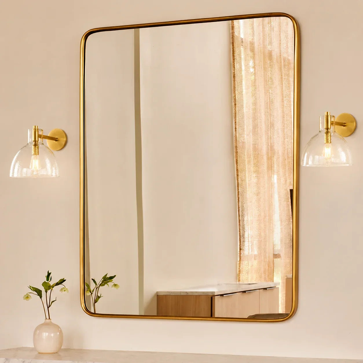 Applique murale en verre recyclé, laiton antique | Éclairage mural minimaliste pour salle de bains, couloir, entrée et chambre à coucher – Lamylie