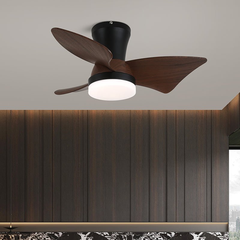 Stropní ventilátor s osvětlením v minimalistickém dřevěném vzhledu – Lamylie