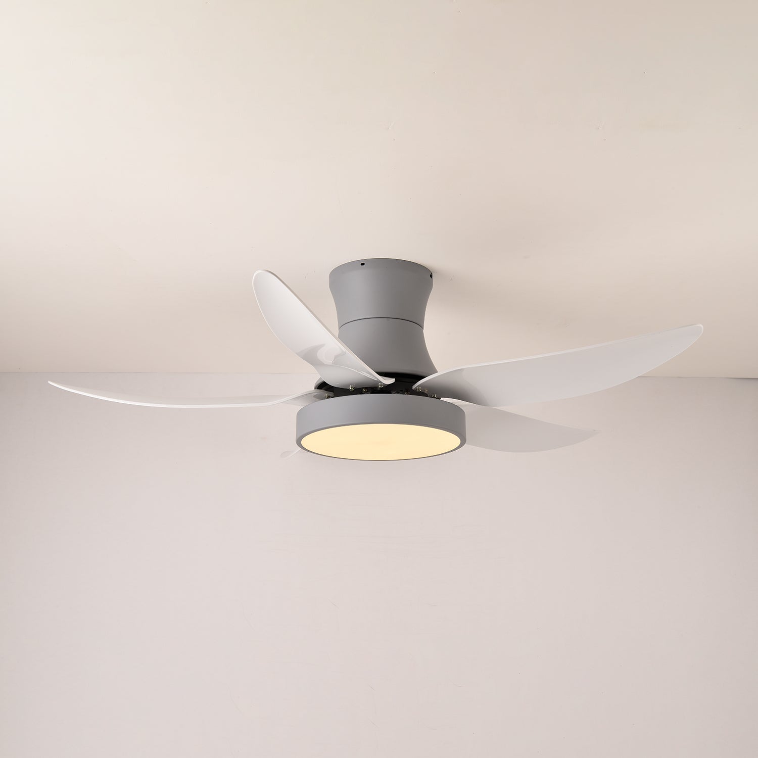 Takvifte med belysning 132 cm, moderne svart metall og plast, LED 24 W, justerbar med 6 hastigheter – Lamylie