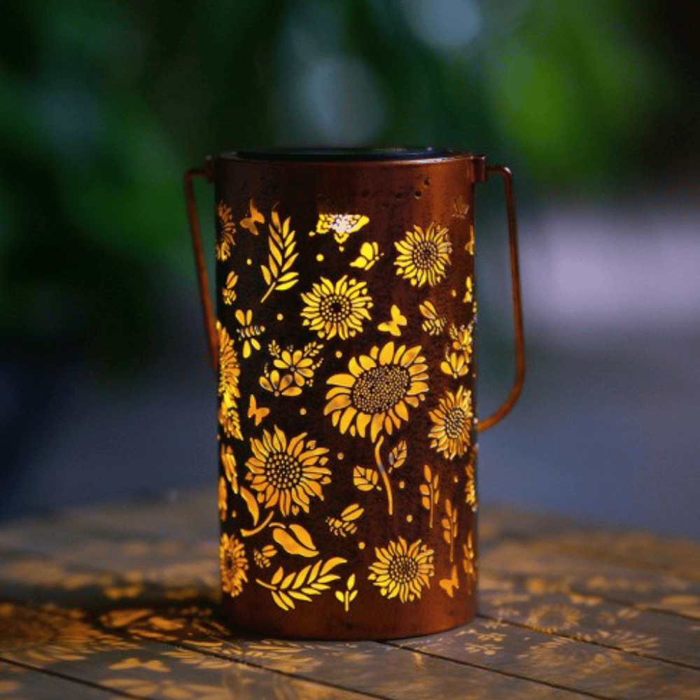 Solar garden lamp featuring sunflower design - Lamylie