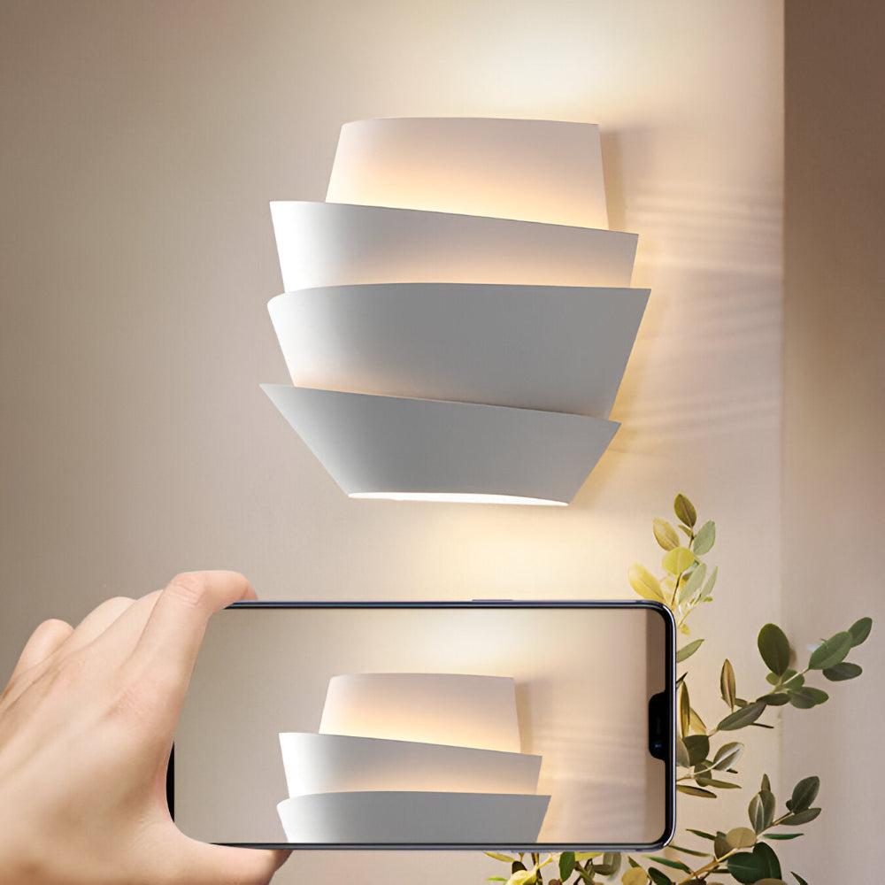 Wandlampe mit zwei Spotlights – Gemütliche, geschichtete Beleuchtung für dein Zuhause - Lamylie