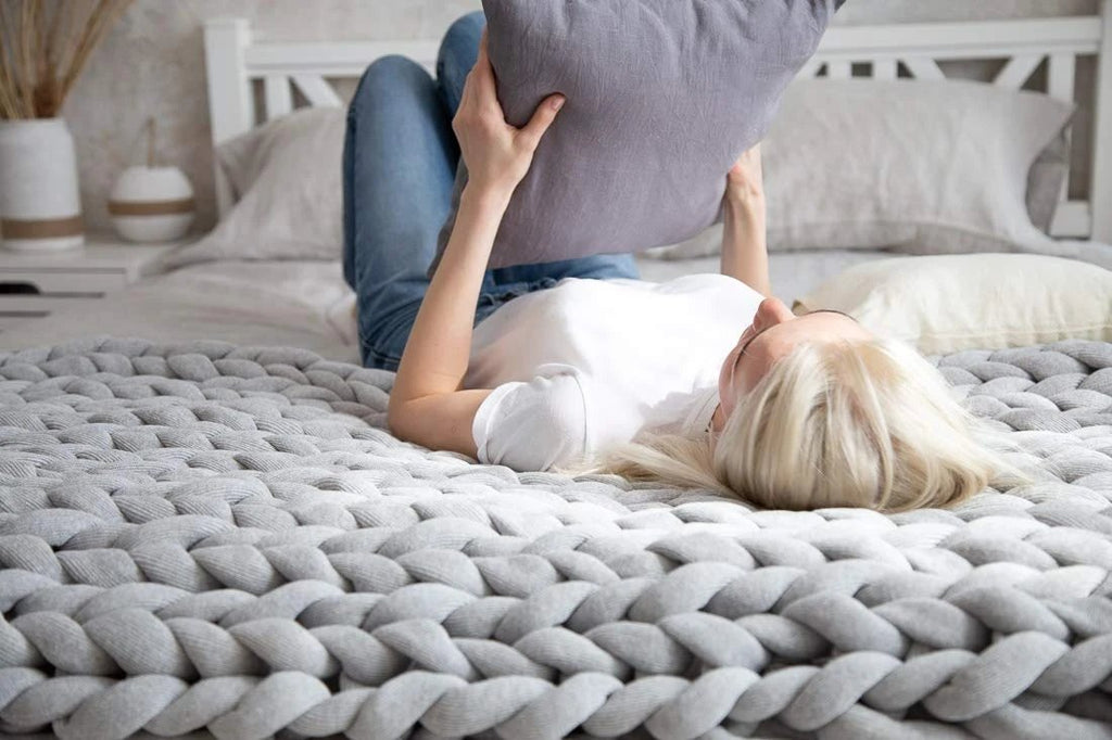 Microsuede Blanket – Experience Cozy Comfort and Warmth - Lamylie