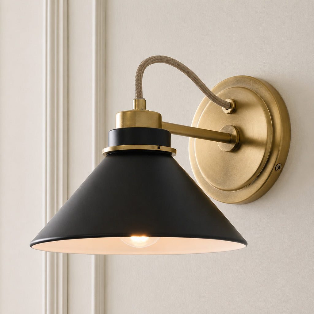 Globus Wandleuchte mit gebogenem Arm | Moderne Industriebeleuchtung für Bad, Schlafzimmer und Flur - Lamylie
