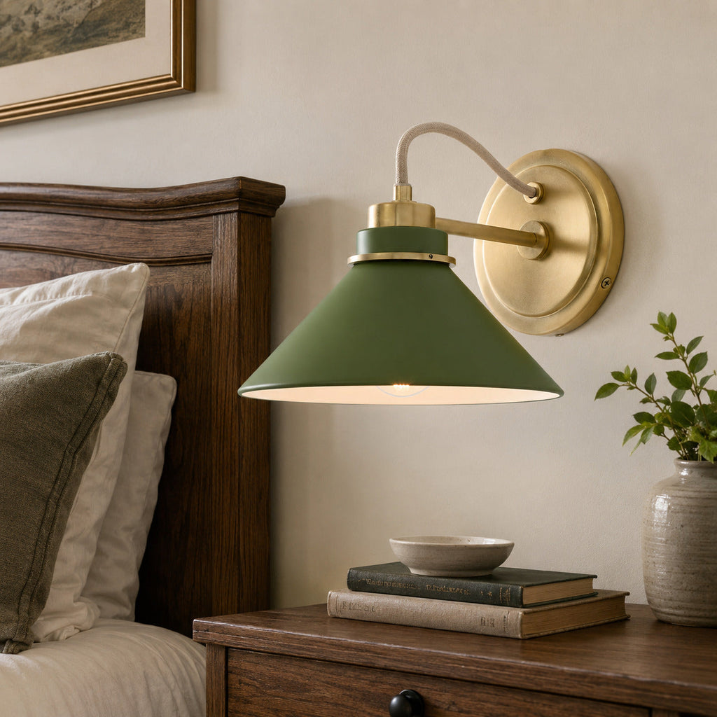 Globus Wandleuchte mit gebogenem Arm | Moderne Industriebeleuchtung für Bad, Schlafzimmer und Flur - Lamylie