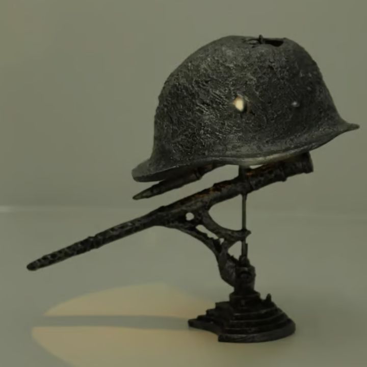 Vintage Helmet Lamp - Illuminate Your Home with Historical Charm - Lamylie