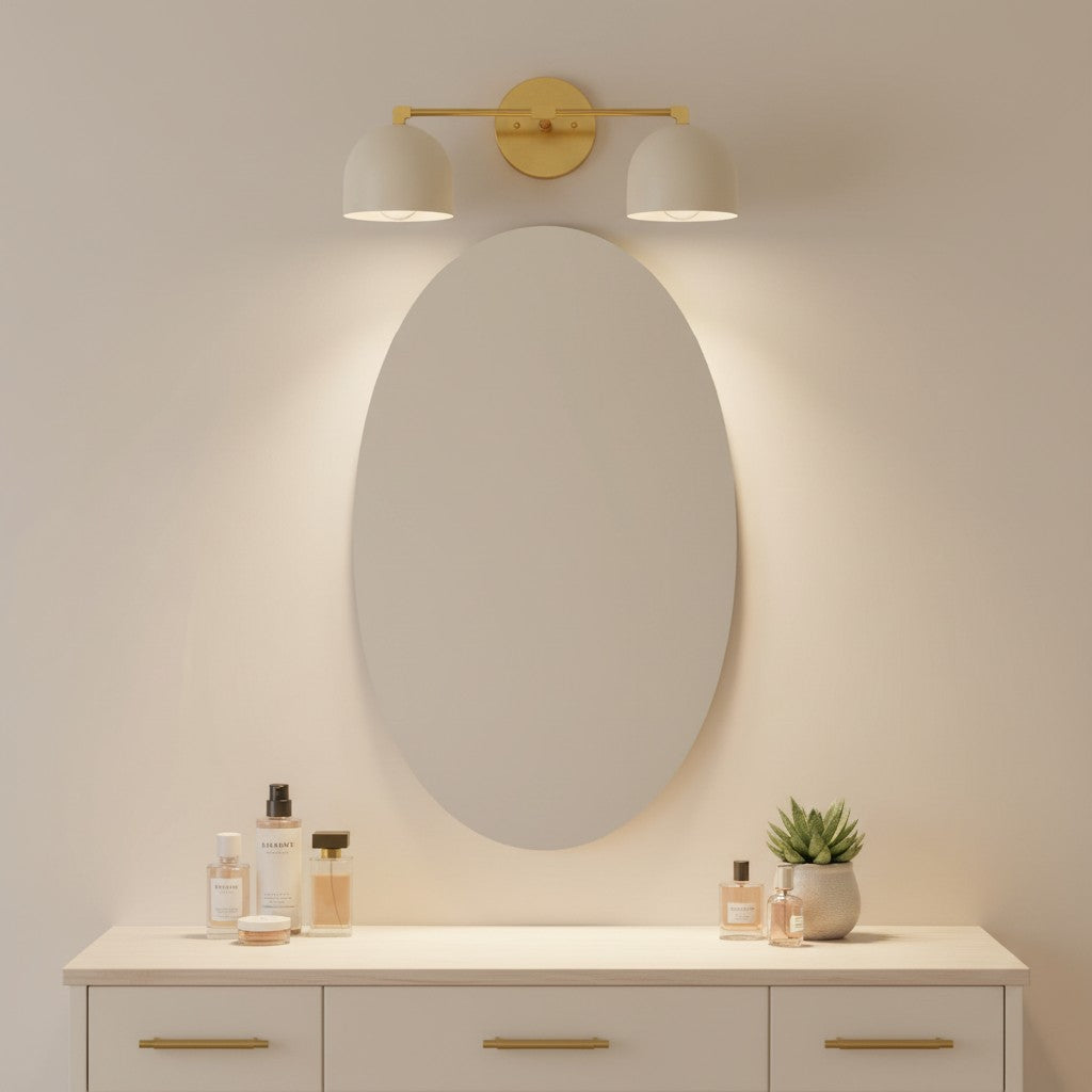 Lampada da parete in metallo con paralume sferico | Lampada dall’atmosfera scandinava per bagno, camera da letto e soggiorno | Illuminazione da parete moderna nera, oro e ottone - Lamylie