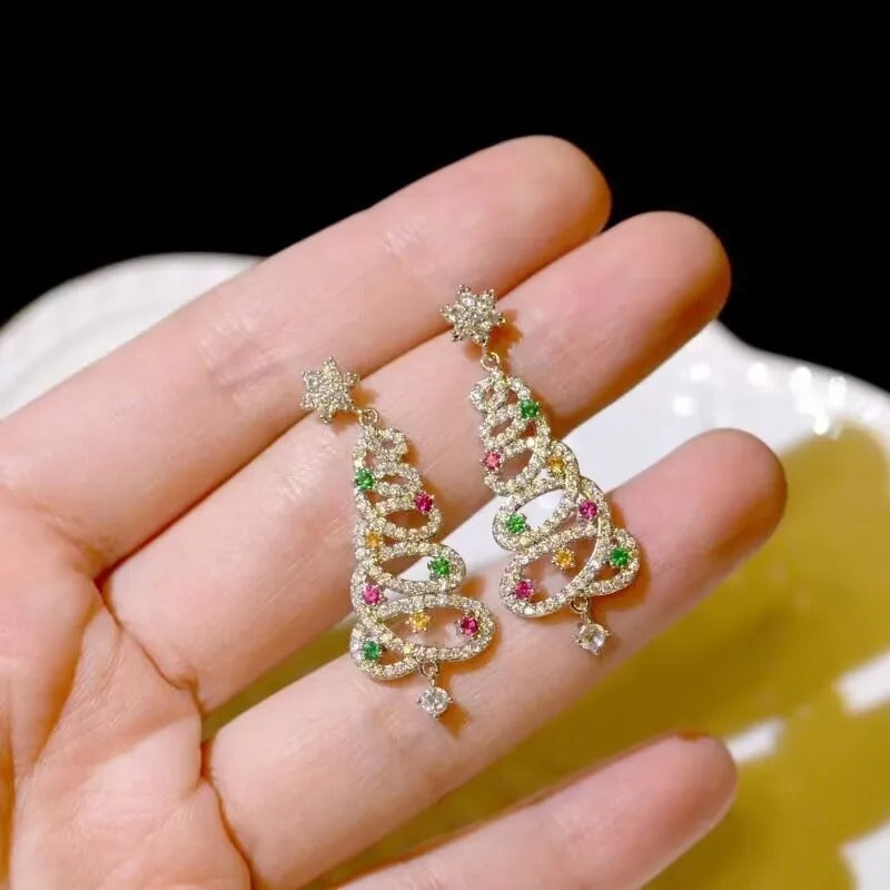LumaBelle Christmas Earrings — Shine Bright All Season with Featherlight Festive Glam - Lamylie