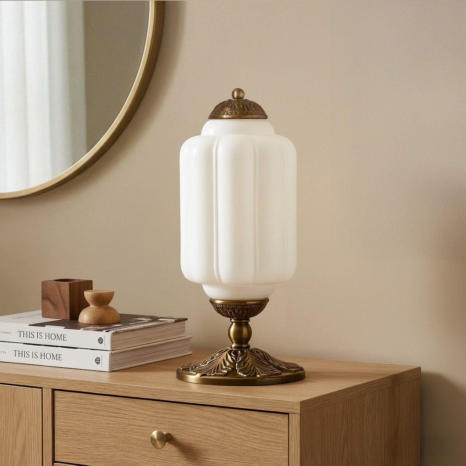 Retro bordslampor med texturerat krämfärgat glas | Fransk vintage-stil med mässings- eller svart ram – Lamylie