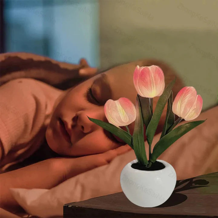 Tulip LED Desk Lamp in Ceramic Vase – Warm Ambient Light - Lamylie