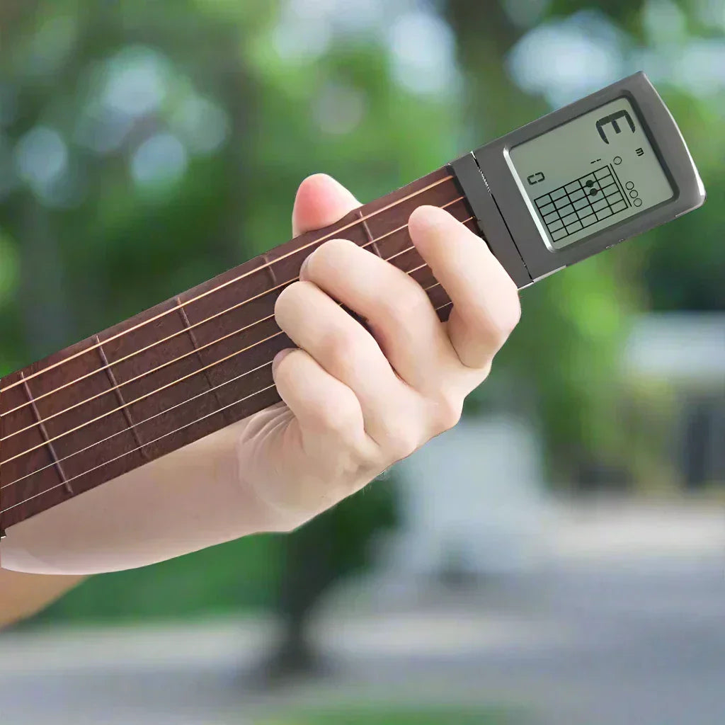 Maîtrisez la guitare en silence et rapidement avec True Groove - Lamylie